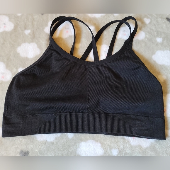 Ryka black strappy sports bra women's size M - Picture 1 of 2